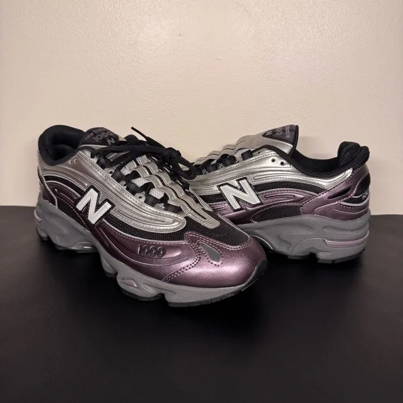 New Balance 1000 Dark Ice Wine - Picture 2 of 6